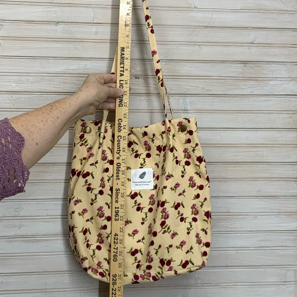 Lightweight Creamy Gold & Pink Floral Corduroy Tote Bag - Picture 2 of 10